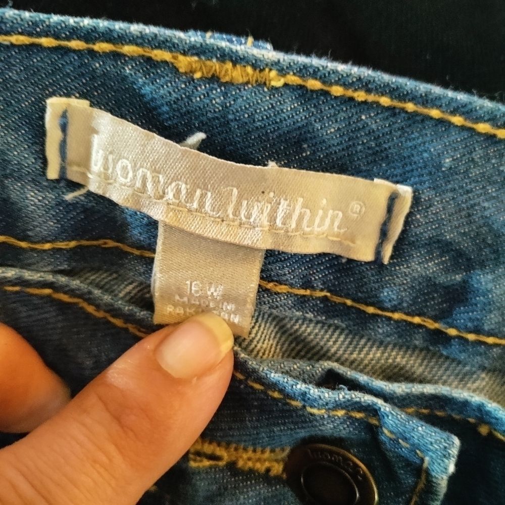 Blue jean capris - Picture 4 of 4